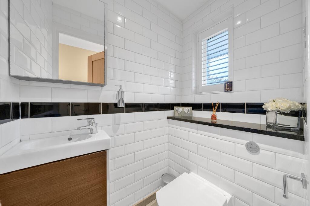 Additional image 8 of Beechwood Rise, Chislehurst, BR7