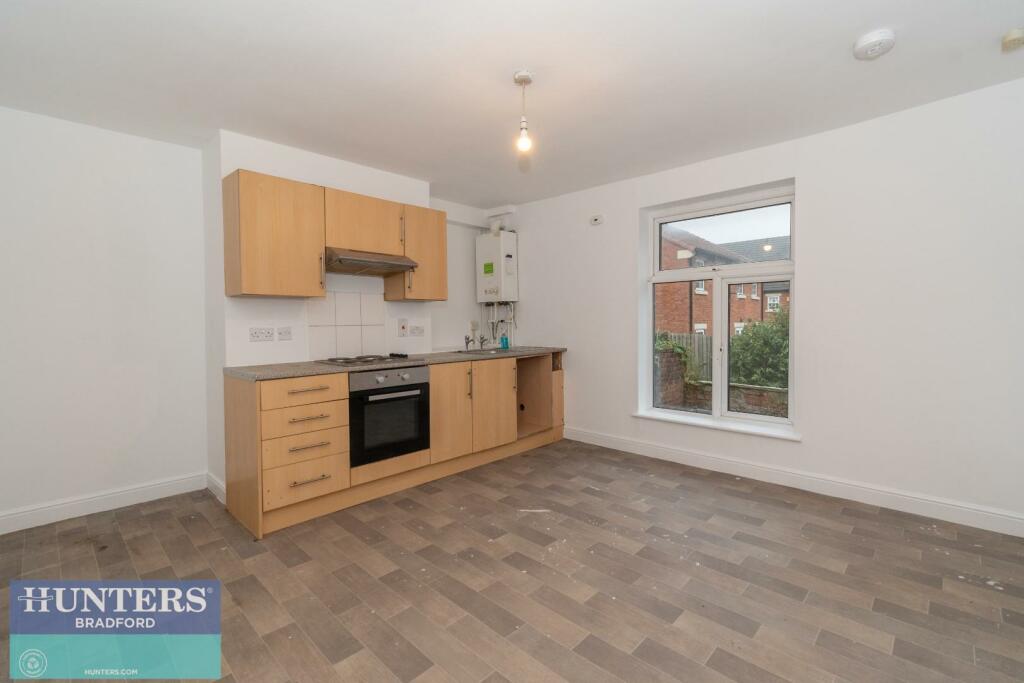 Additional image 5 of REF TN - HOUSE - Huddersfield Road Wyke, Bradford, West Yorkshire, BD12 8NB