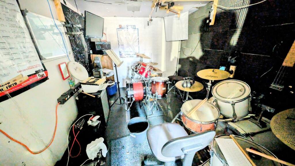 Additional image 25 of Cock Road, Bristol