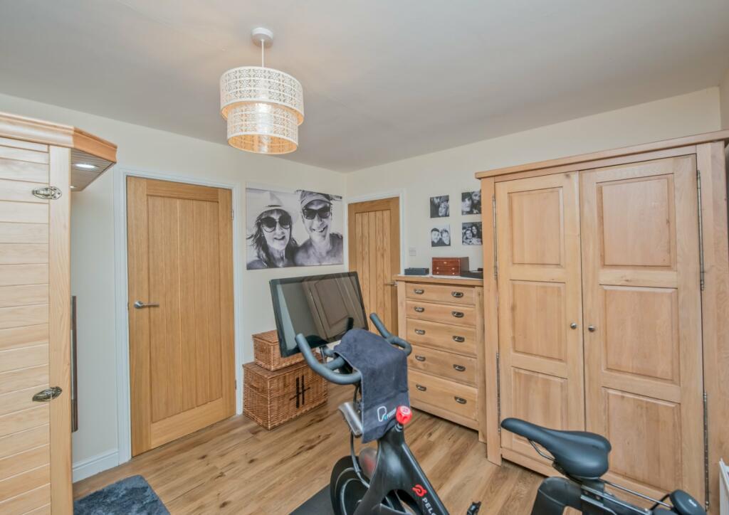 Additional image 16 of Windmill Grove, Gomersal, BD19