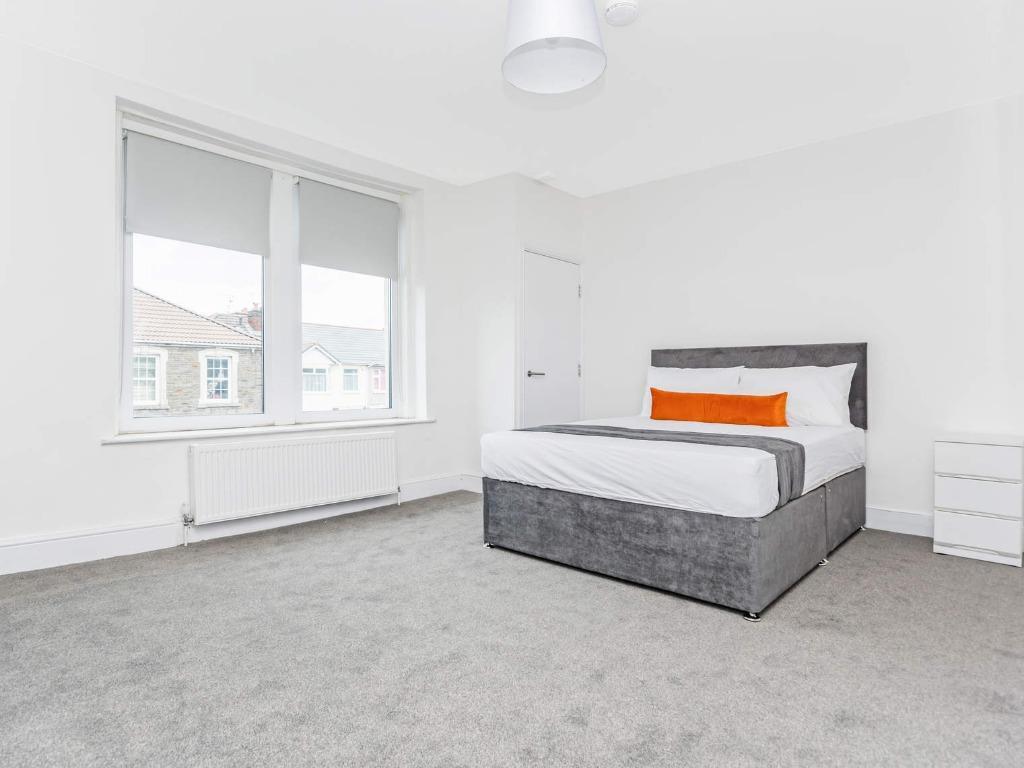 Additional image 11 of Thicket Road, Fishponds, Bristol, BS16