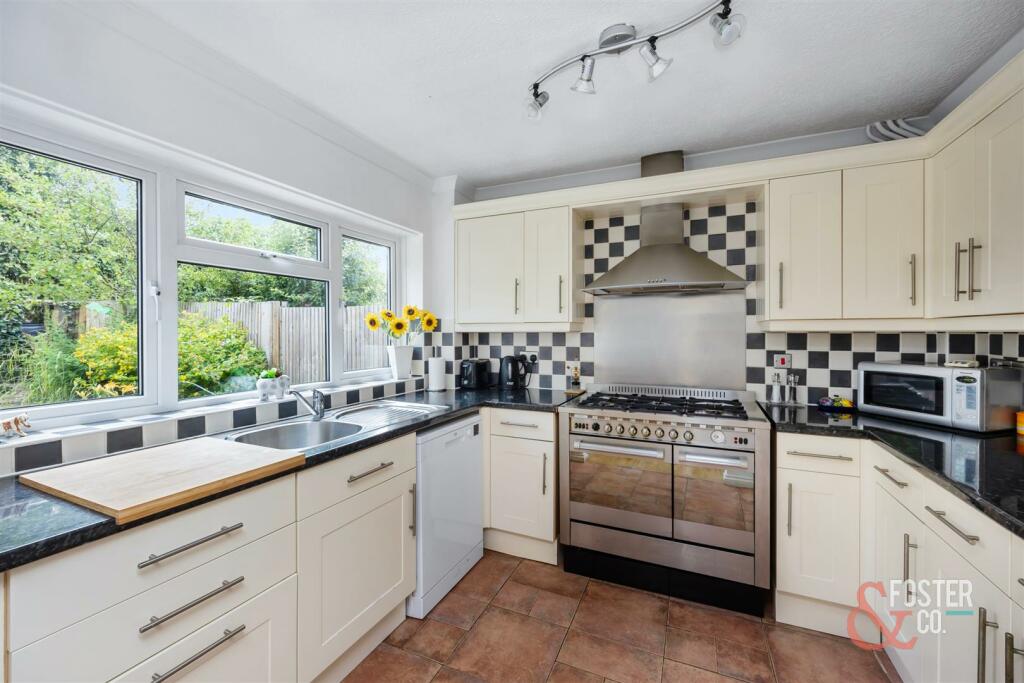 Additional image 4 of Iden Hurst, Hurstpierpoint