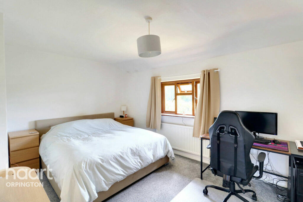 Additional image 4 of Cotmandene Crescent, Orpington