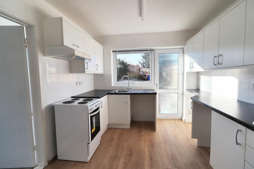 Additional image 9 of Whitfield Road, Thornbury, BS35