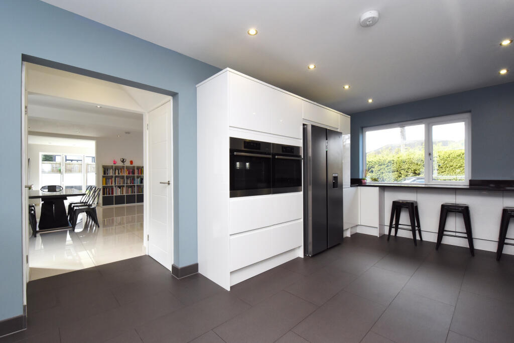 Additional image 10 of Southborough Road, Bromley