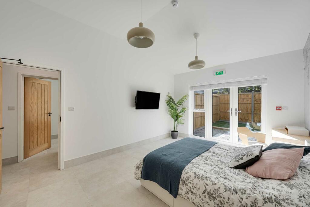 Additional image 17 of Southmead Road, Filton