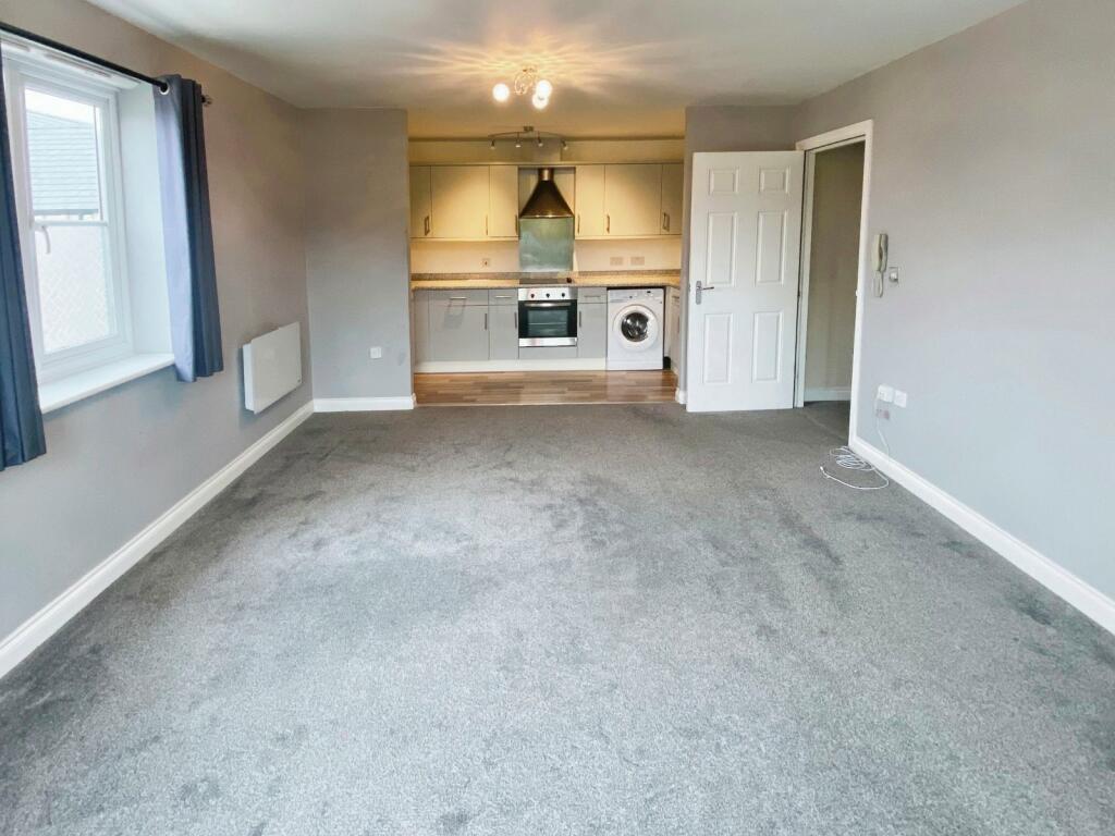 Additional image 6 of Manor Park Road, Cleckheaton, West Yorkshire, BD19