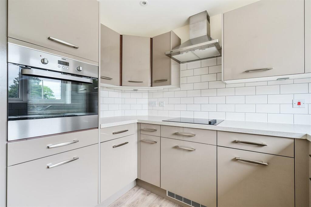 Additional image 7 of New Pooles Lodge, Fishponds, Bristol
