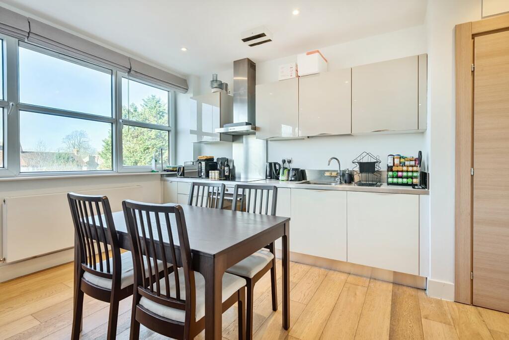 Additional image 8 of Croydon Road, Beckenham, BR3