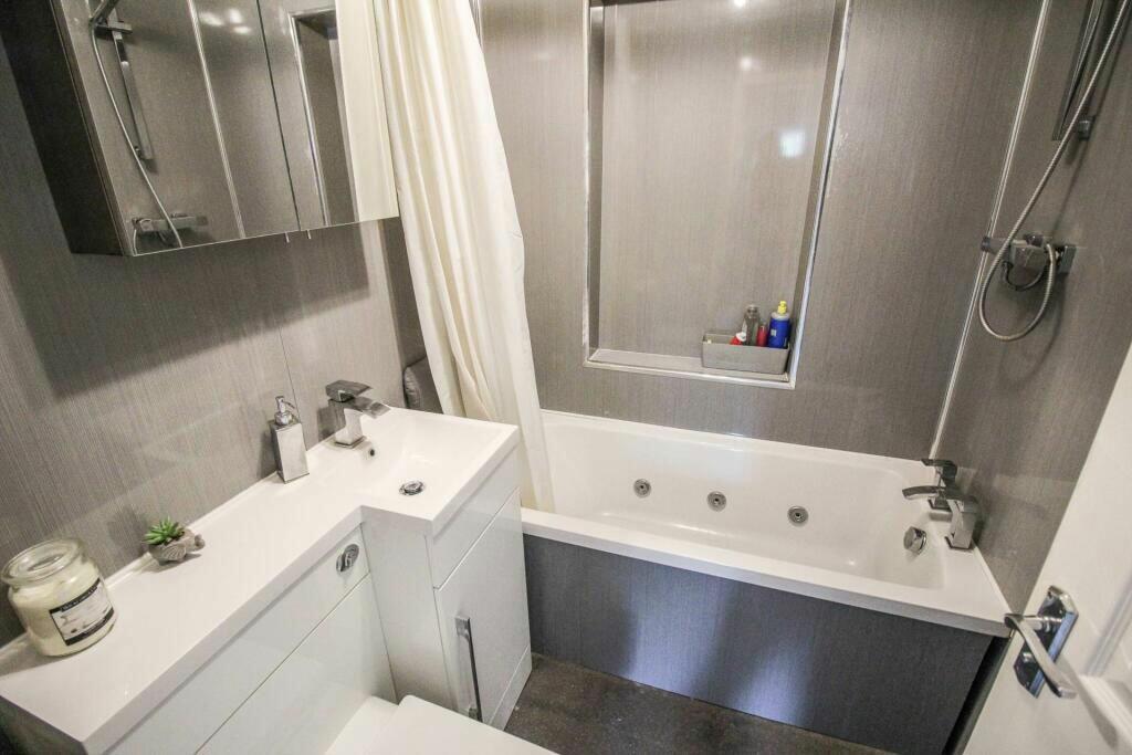 Additional image 5 of 3 Furze Close, Weston-super-Mare, Somerset, BS22 9SH