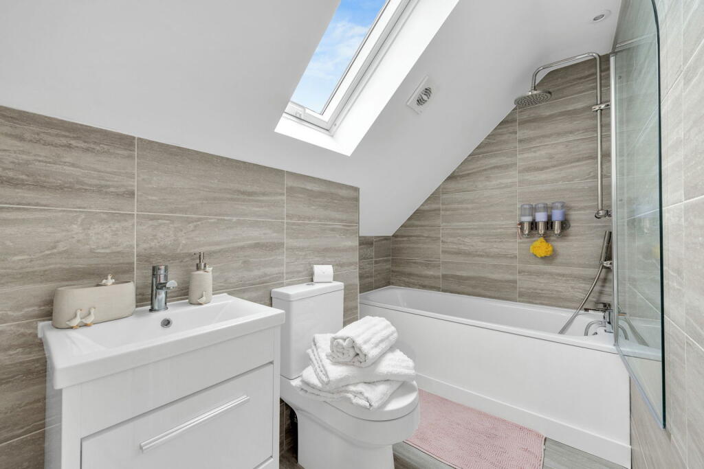 Additional image 13 of Palace Road, Bromley, BR1