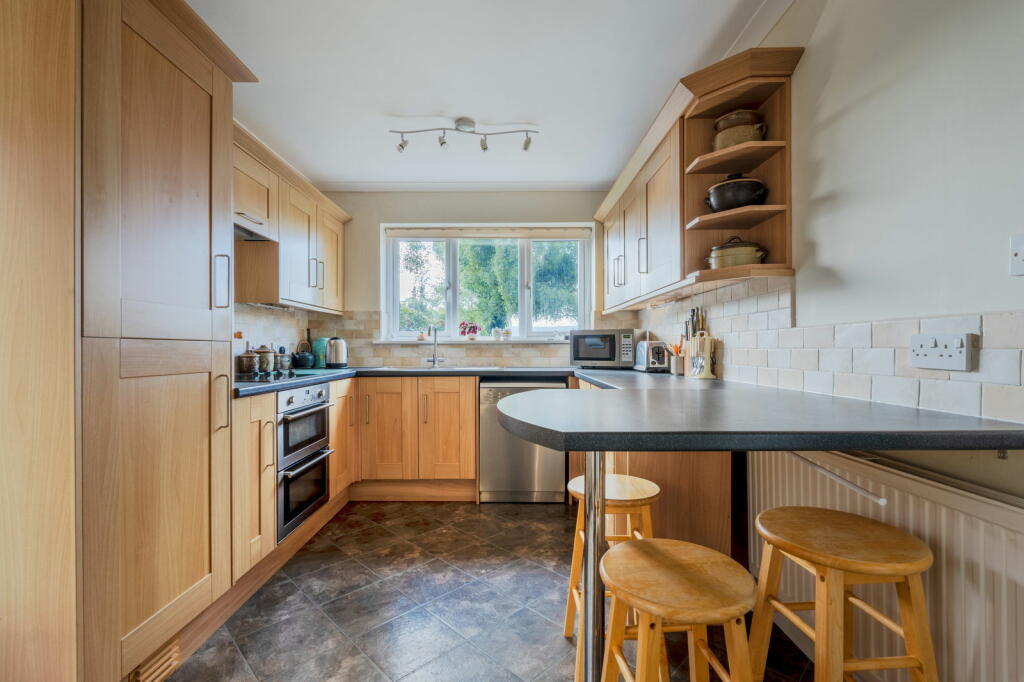 Additional image 5 of Home Close, Wrington
