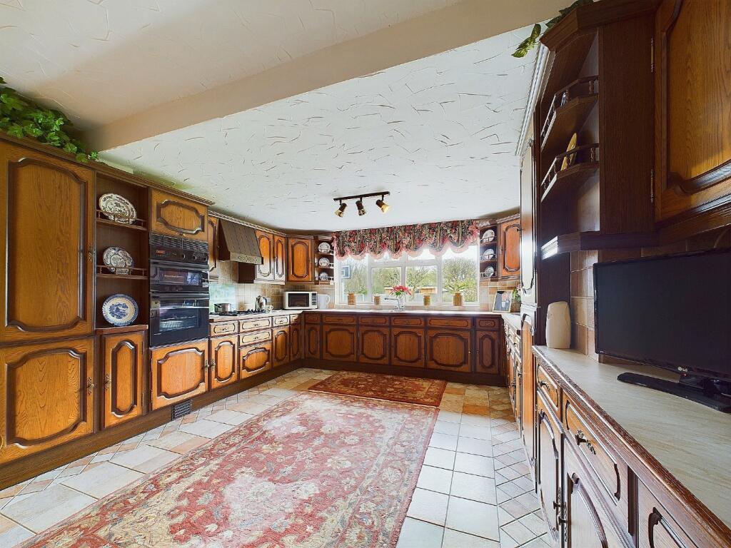 Additional image 6 of Towncourt Crescent, Petts Wood, Orpington, Kent, BR5