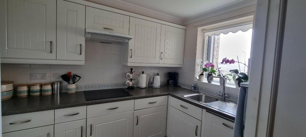Additional image 8 of 37 Pegasus Court, 58 Beach Road, Weston-super-Mare, North Somerset, BS23 4AL