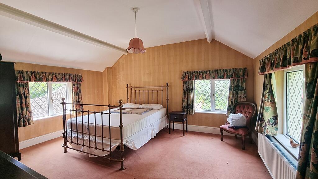 Additional image 8 of The Little House, The Ridgeway, Westbury-on-Trym, Bristol