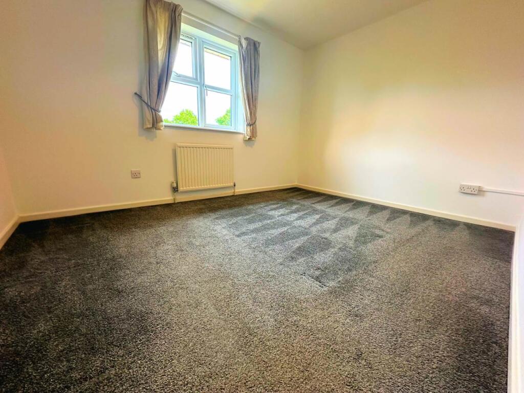 Additional image 11 of Armstrong Close, Thornbury, South Gloucestershire