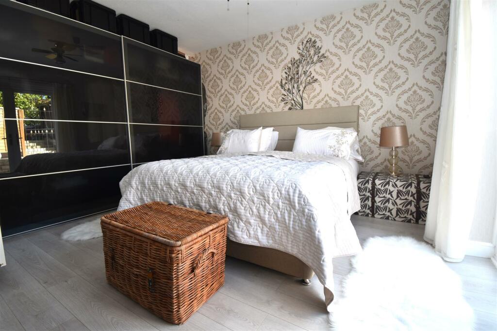 Additional image 12 of Springfield Road, Pill.