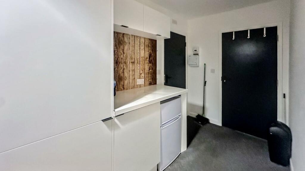 Additional image 7 of 98 Blackswarth Road, Three Crowns, Kings Court, Bristol