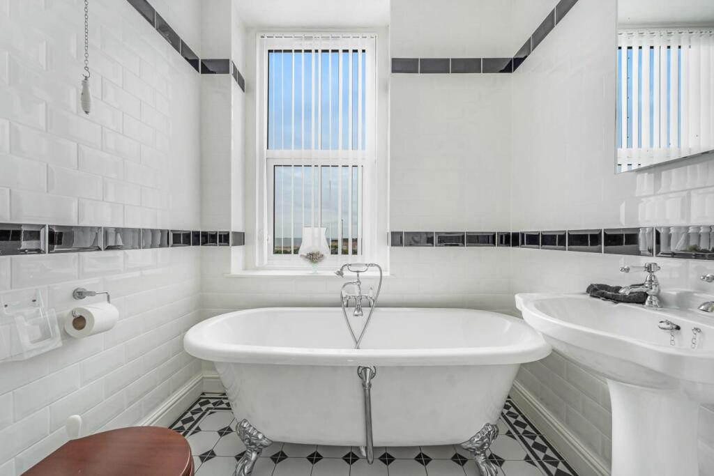 Additional image 19 of Beach Road - The Beach House - Truly Special