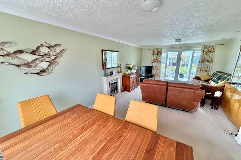 Additional image 7 of Cornwallis Avenue, Worle - 18' x 17'5" DOUBLE GARAGE