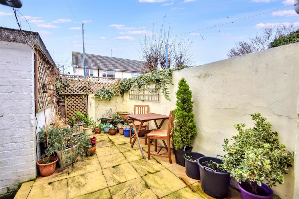 Additional image 2 of Bradley Crescent, Shirehampton