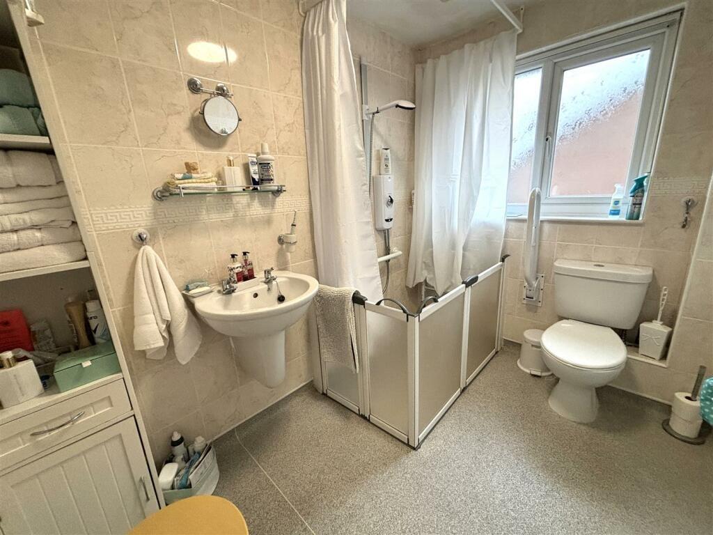 Additional image 5 of Fourlands Drive, Idle, Bradford, BD10