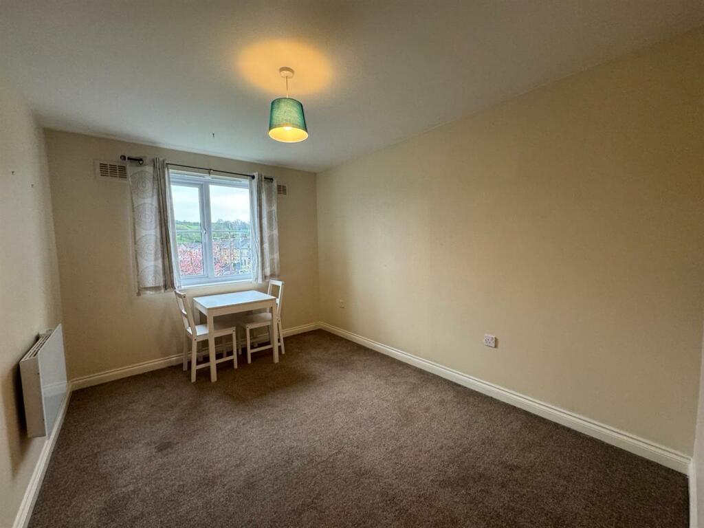 Additional image 6 of Manor Park Road, Cleckheaton