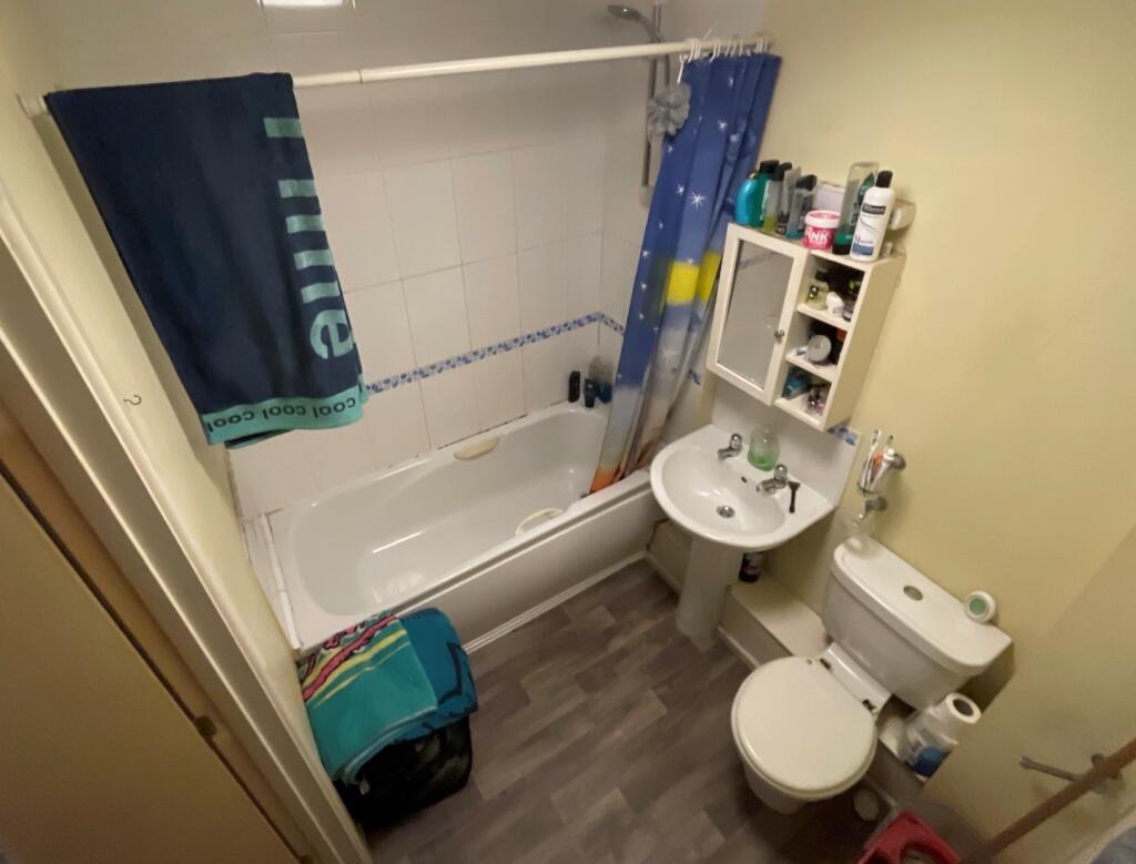 Additional image 4 of Avonmouth Road, Bristol