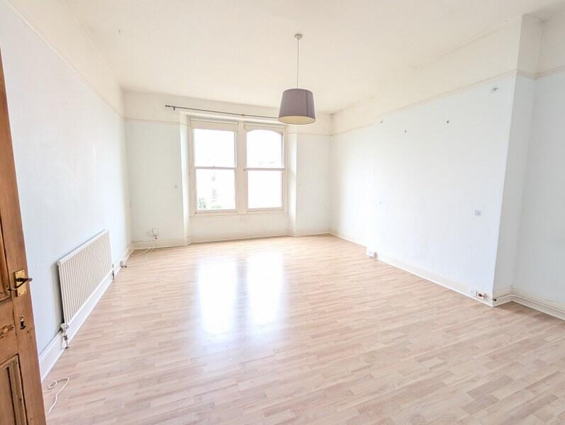 Additional image 6 of Oakfield Road - TFF - REF: 704