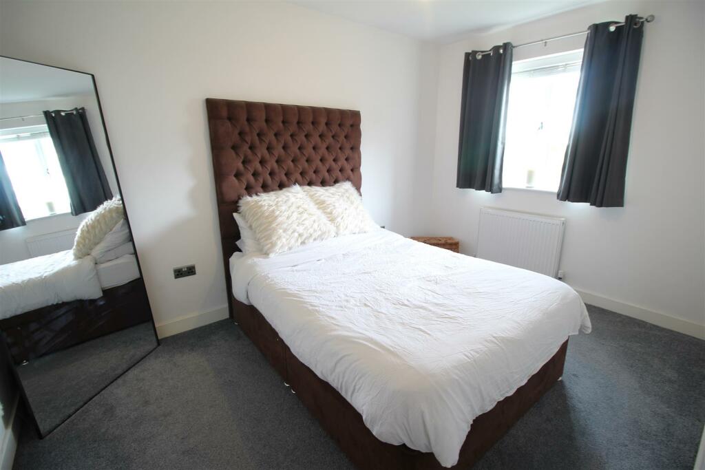 Additional image 13 of Delph Hill Close, Low Moor, Bradford