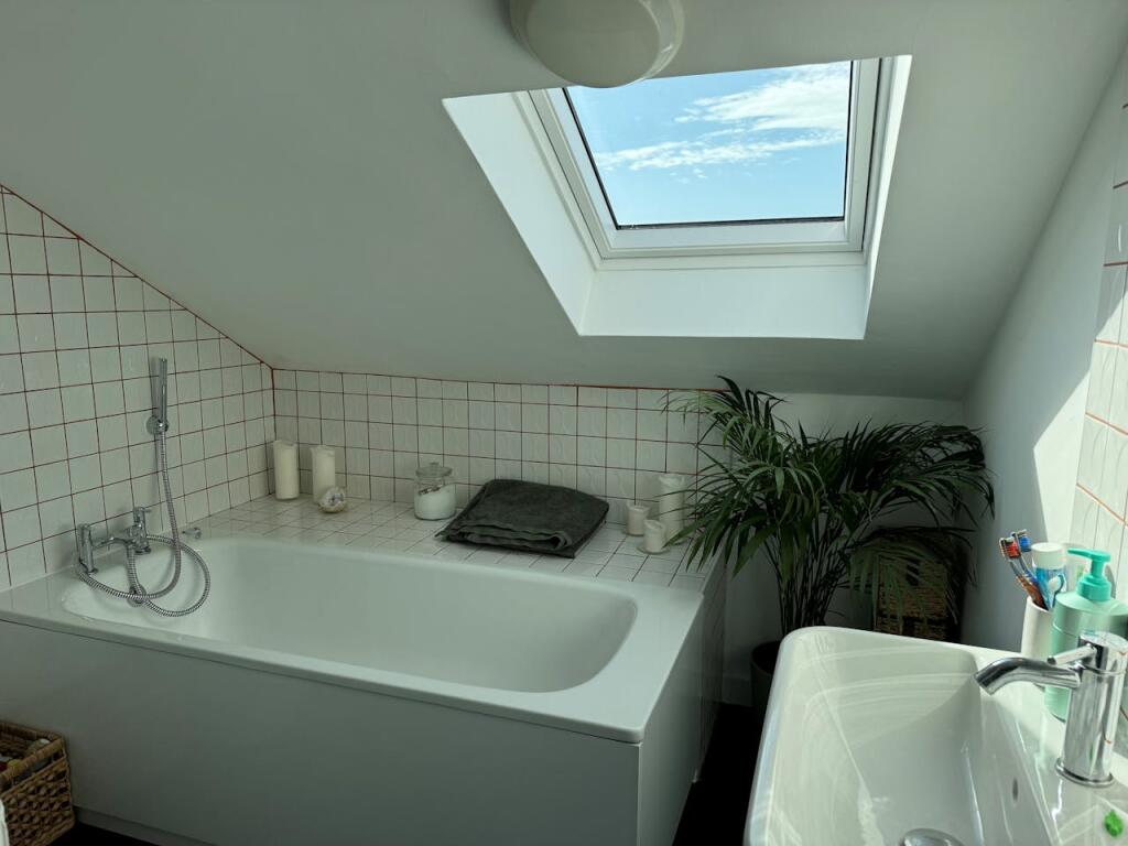 Additional image 24 of The Old Racecourse, Lewes, BN7 1UR