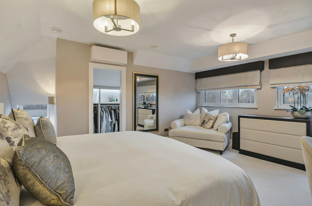 Additional image 27 of Sutherland Avenue, Petts Wood, BR5