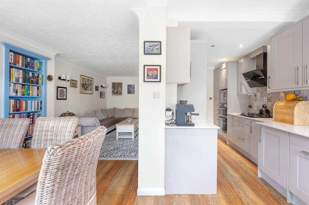 Additional image 6 of Broadlands Road, Bromley, BR1