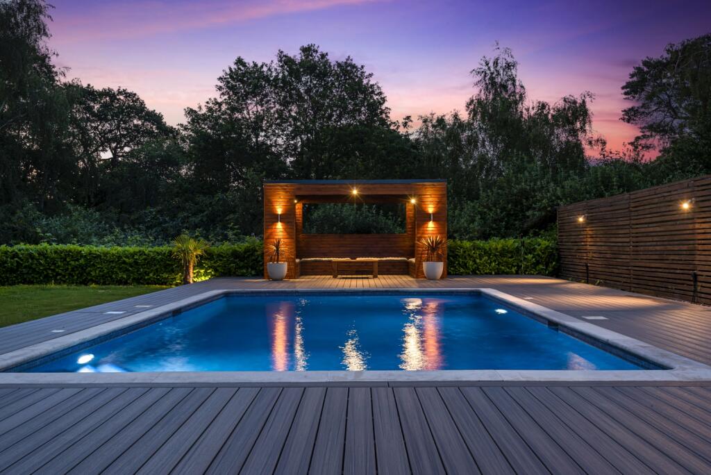 Additional image 26 of Mavelstone Close, Bromley, Kent