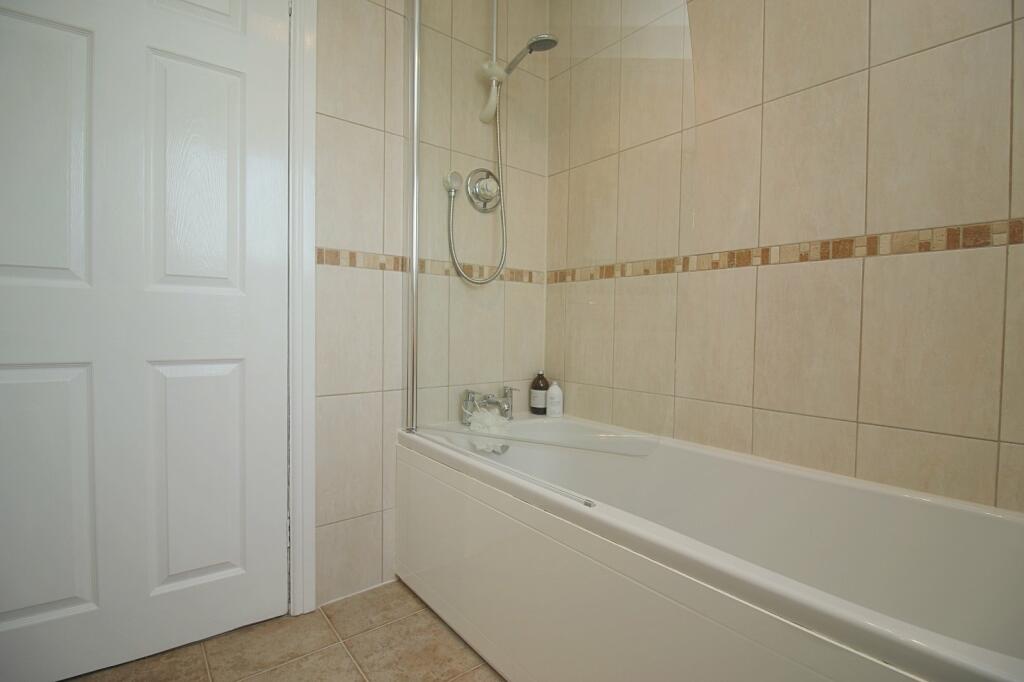 Additional image 16 of Wrose Road, Bradford, BD2