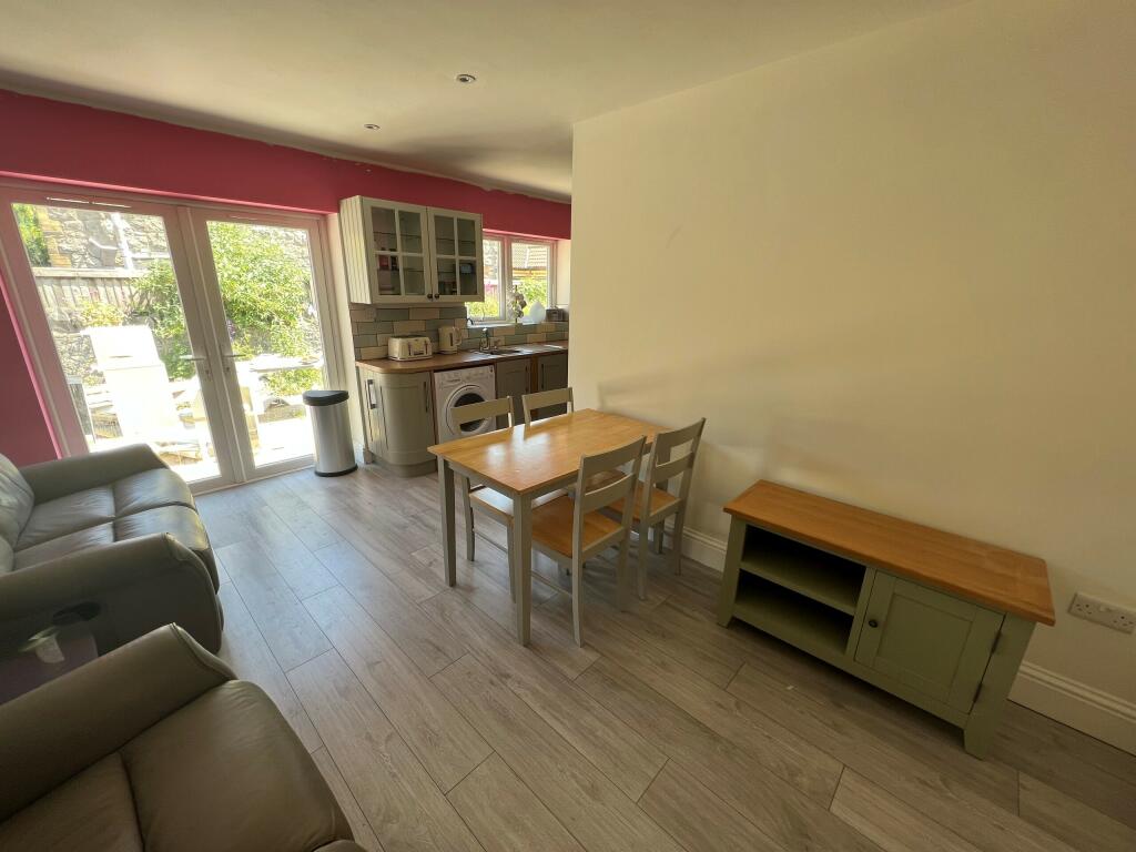 Additional image 7 of Room 103 The Annex, 154 Milton Road, Weston-super-Mare, Somerset