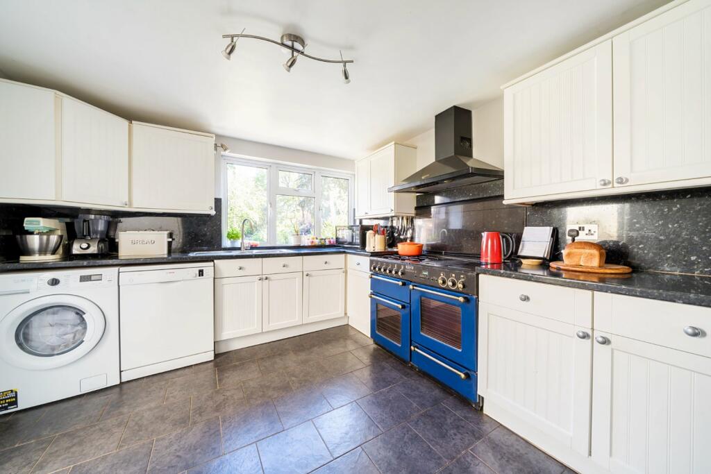 Additional image 18 of Hayes Road, Bromley, Kent, BR2