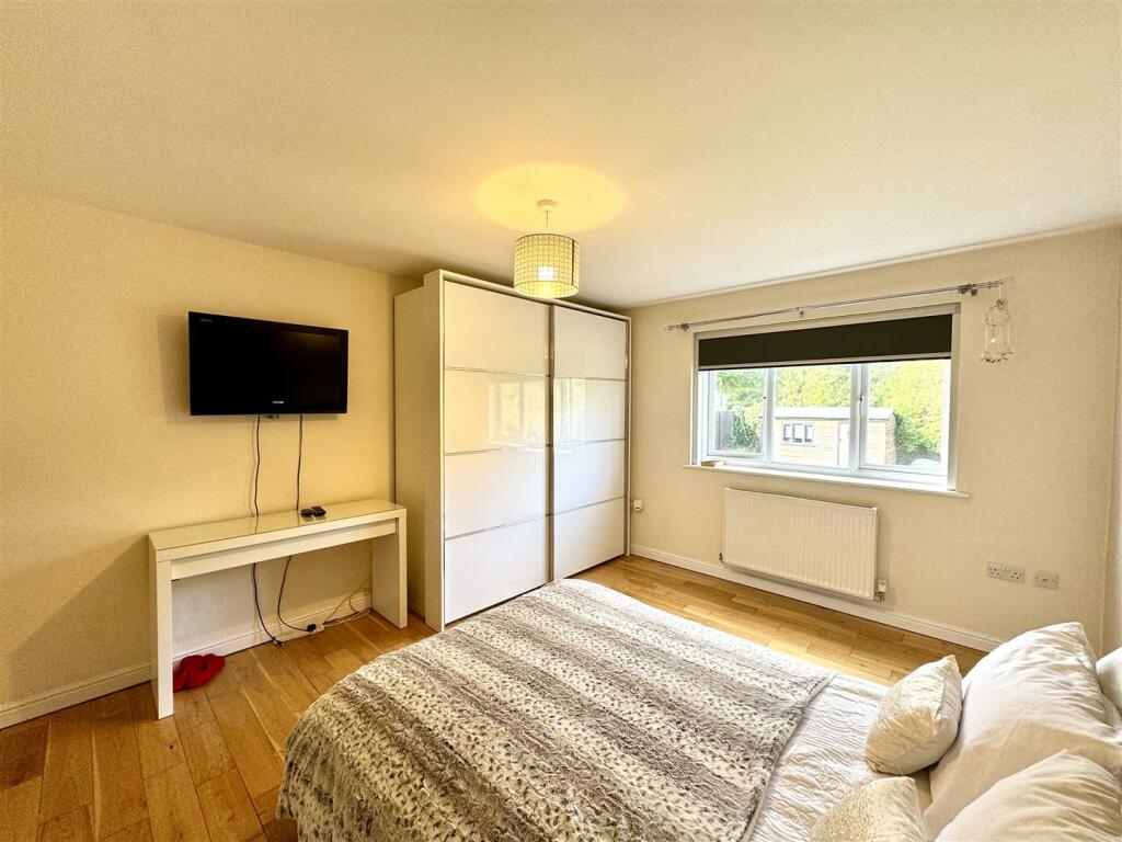 Additional image 14 of Main Road, Aust, Bristol