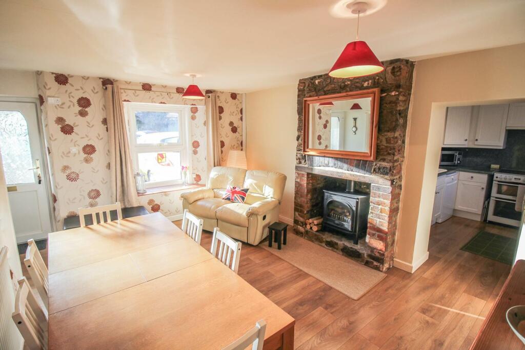 Additional image 4 of Charming Centrally Located Cottage**3 Bedrooms**Garden & Parking**Two Reception Rooms**