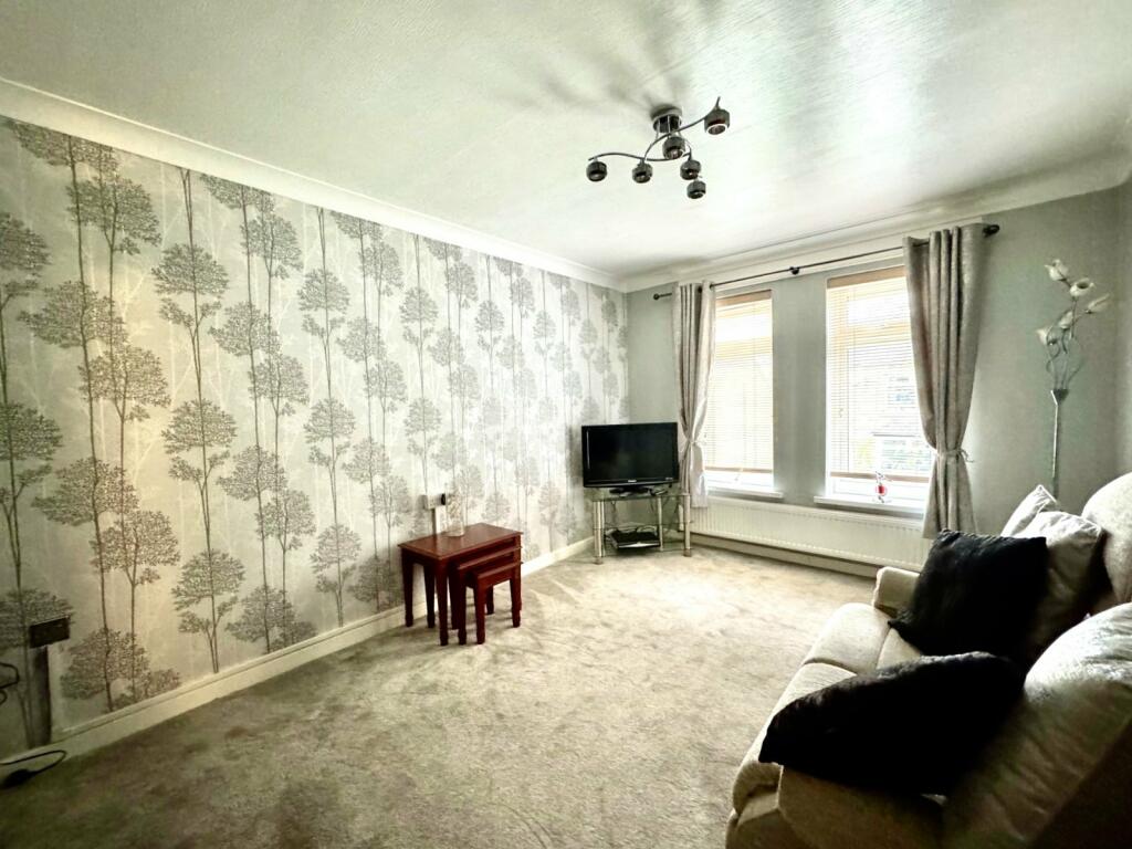 Additional image 2 of Peaseland Road, Cleckheaton, BD19
