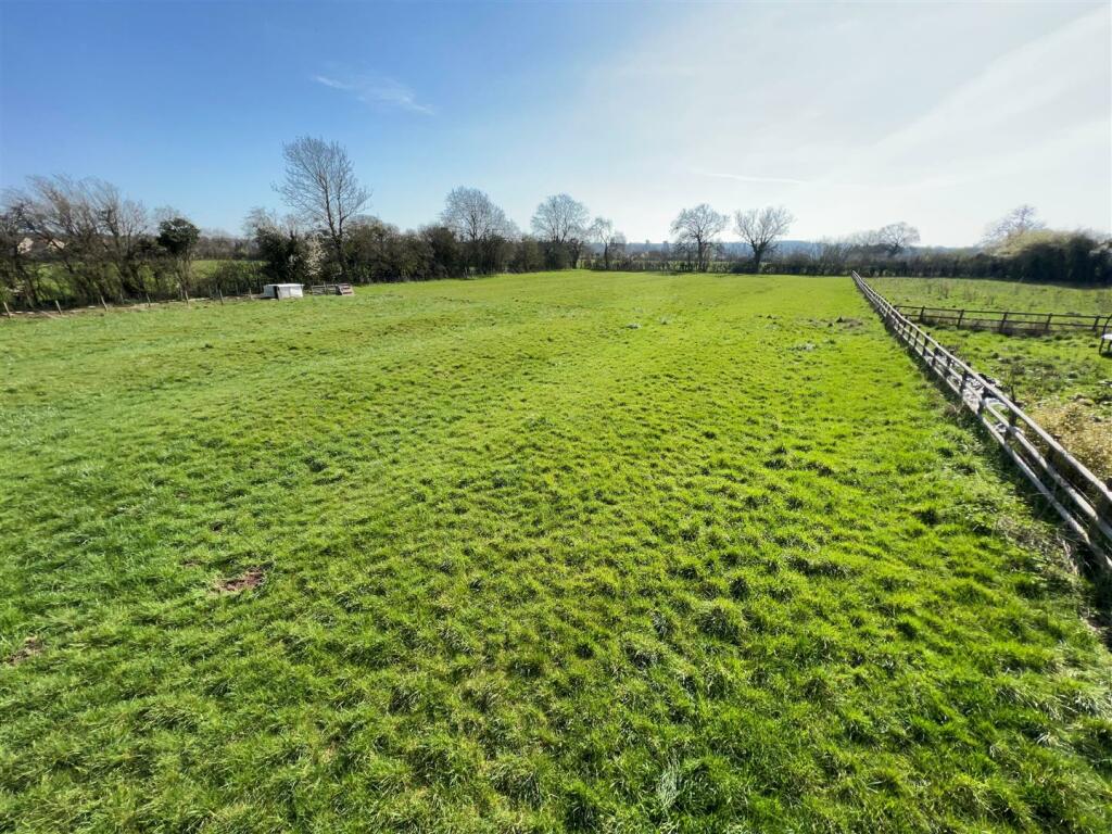 Additional image 7 of Oldbury Lane, Thornbury, Bristol