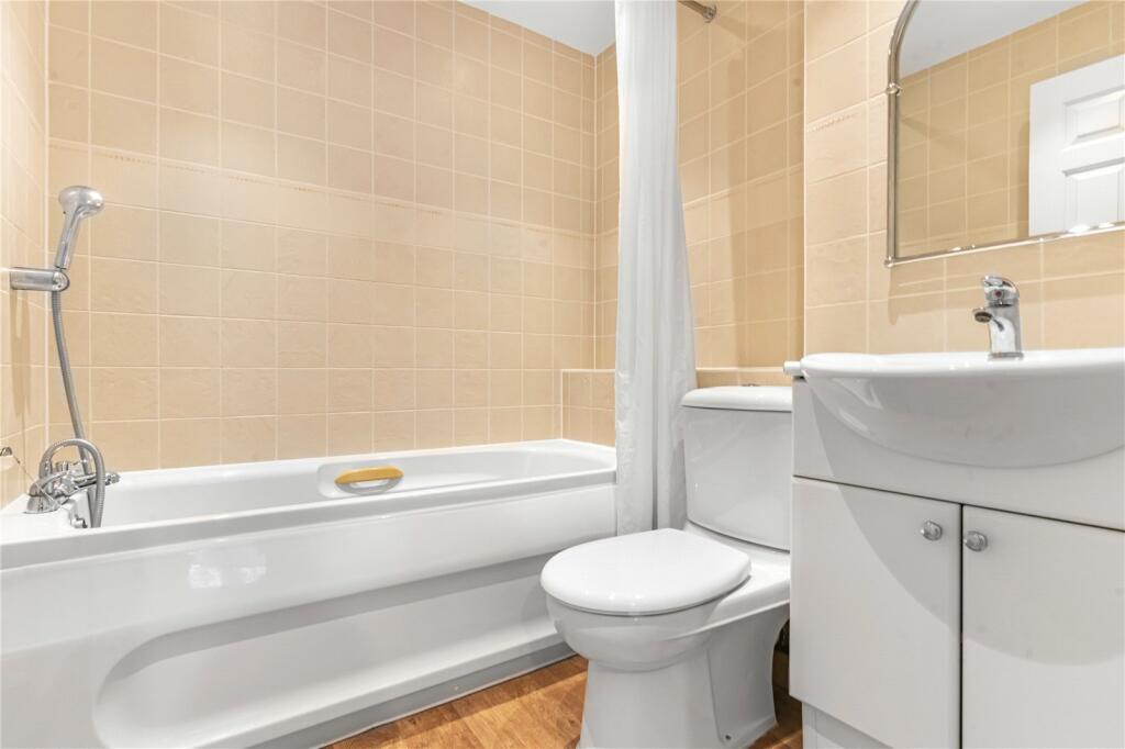 Additional image 7 of Sparkes Close, Bromley, BR2