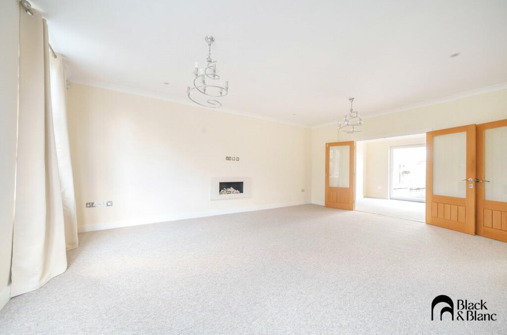 Additional image 29 of Hastings Road, Bromley, BR2