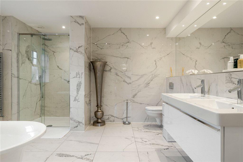 Additional image 20 of Plaistow Lane, Bromley