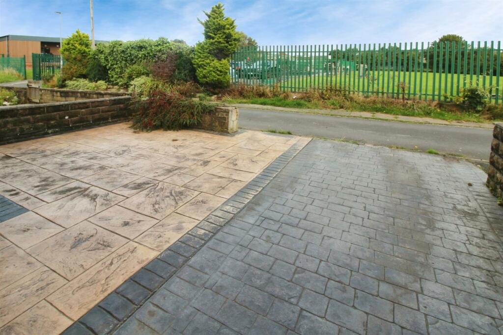 Additional image 20 of Wrose View, Shipley, BD18 1AD