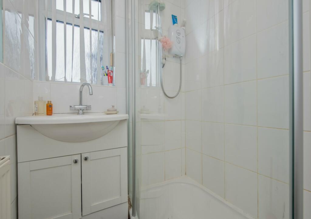 Additional image 9 of Vine Avenue, Cleckheaton, West Yorkshire, BD19