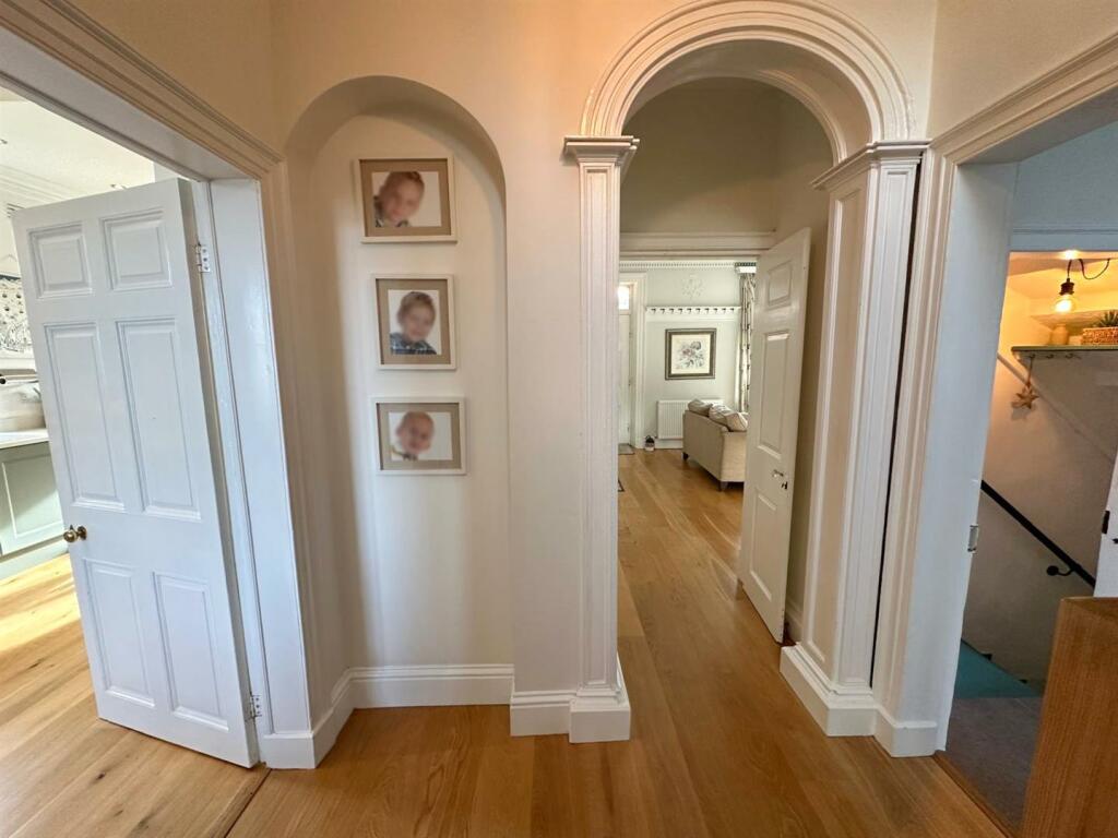 Additional image 4 of Acorn House, Pot Lane, Steeton,