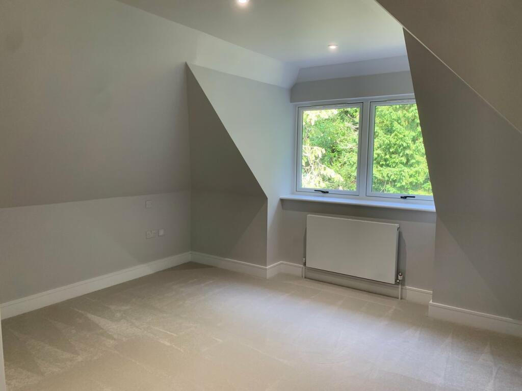 Additional image 10 of 2 Bromley Avenue, Bromley, BR1