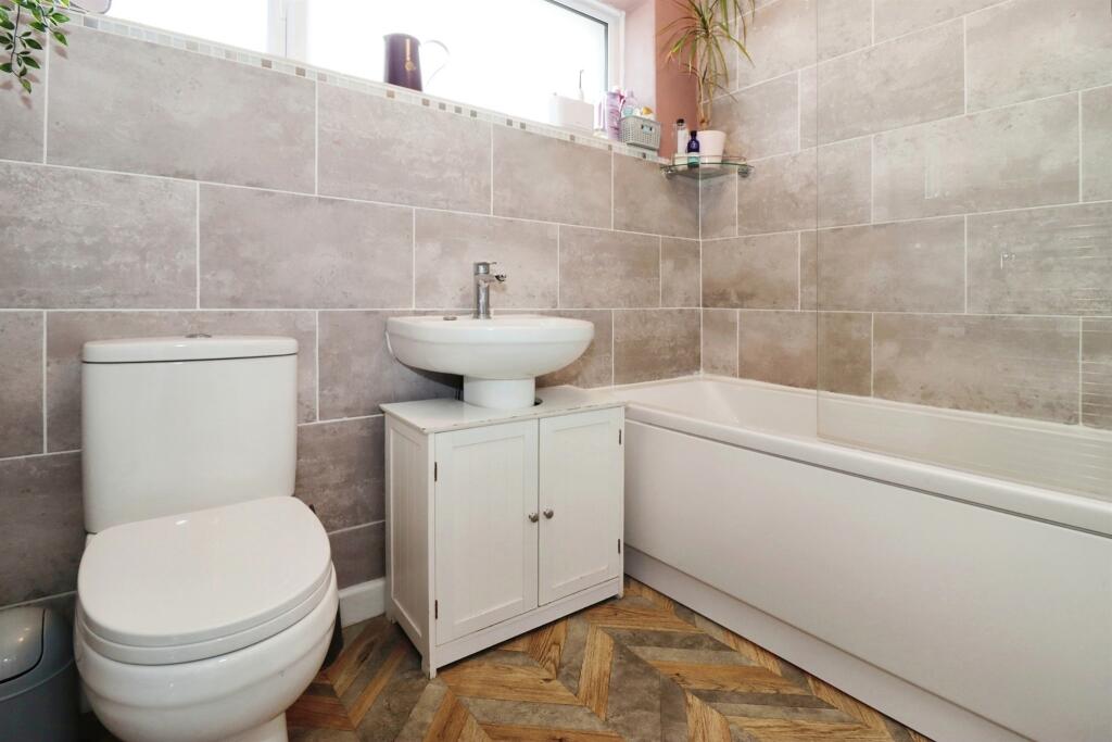 Additional image 14 of Firgrove Crescent, Yate, Bristol