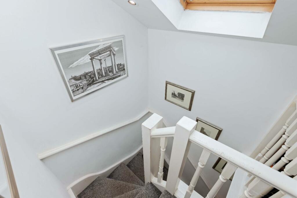 Additional image 33 of Dacre Gardens, Upper Beeding, Steyning